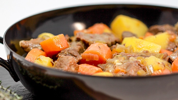 Deftig-köstliches GULASCH aus Schottland - Scottish Ale Stew