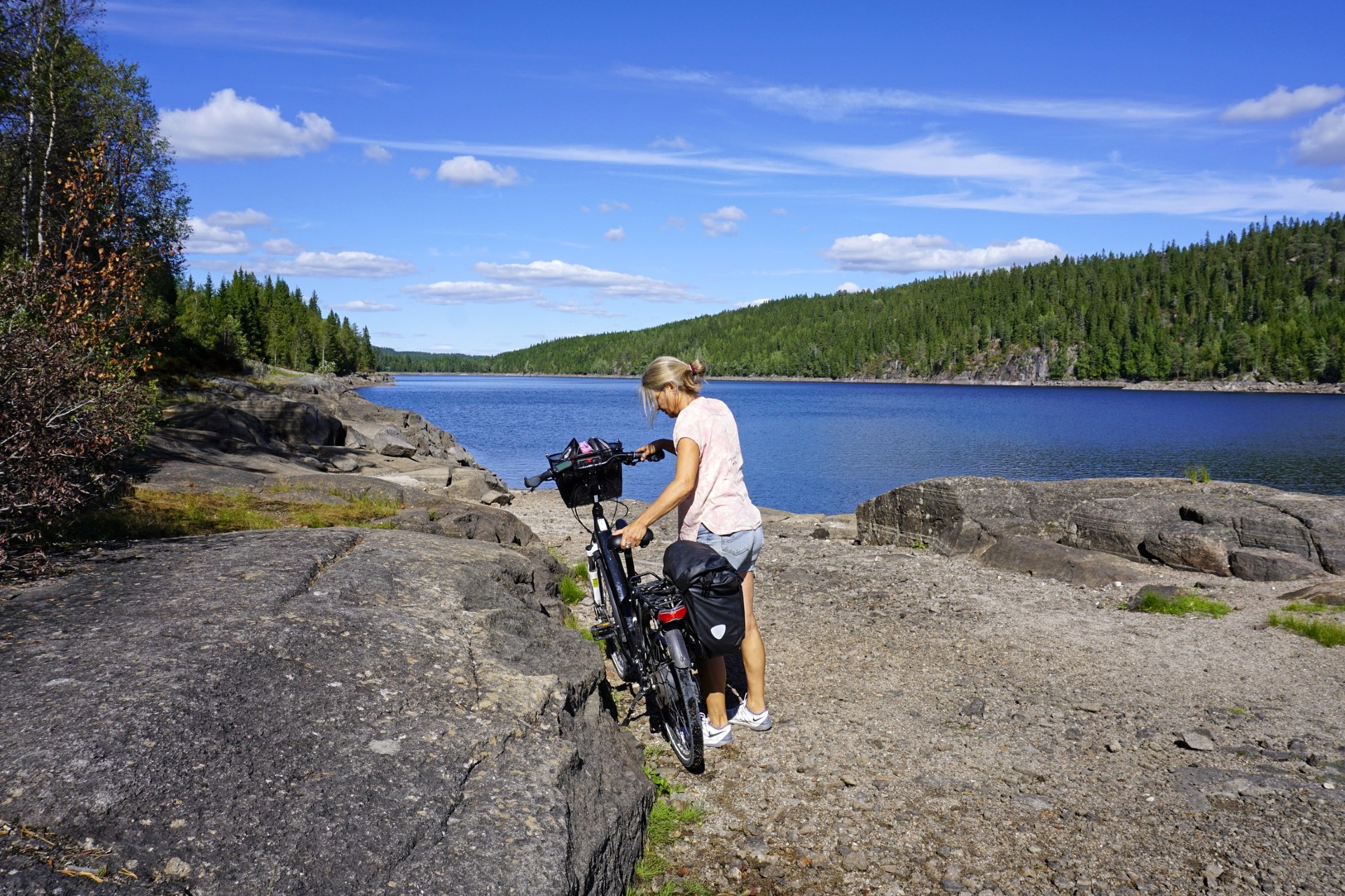 Travel Ethically biking