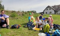 Kindergarten Etzen: "Bienen-Wandertag" zu Josef Samec in Ober Neustift - Juni 2024