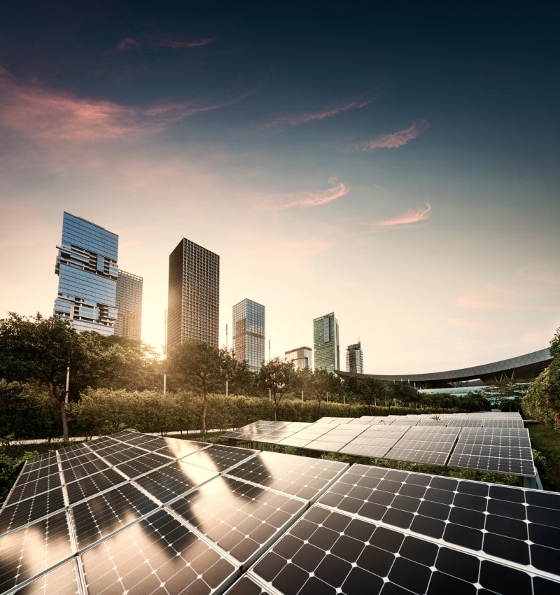 commercial-solar-panel-farm-min