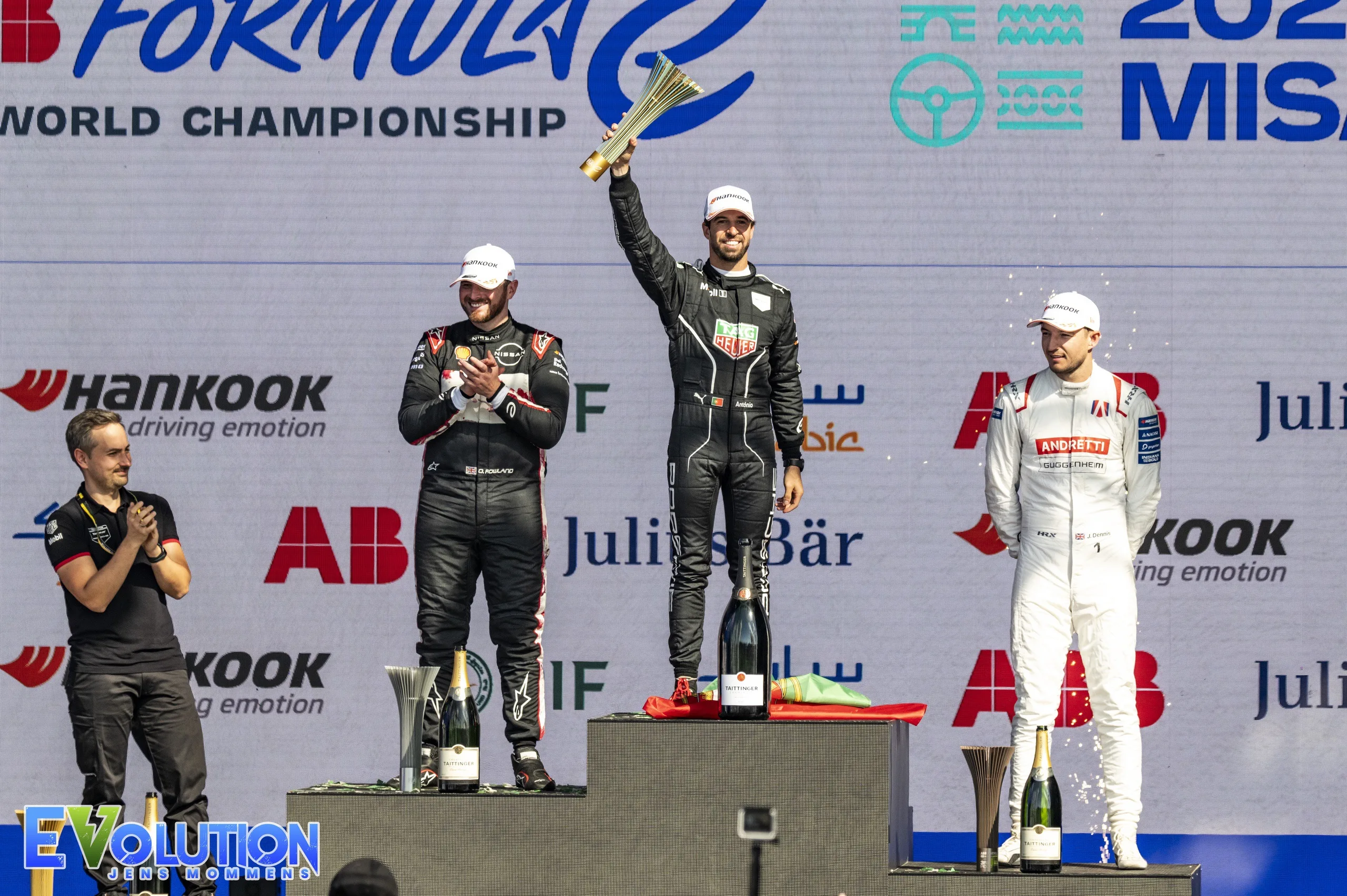 Antonio Felix da Costa (TAG Heuer Porsche Formula E) wint de 2024 Misano E-Prix.