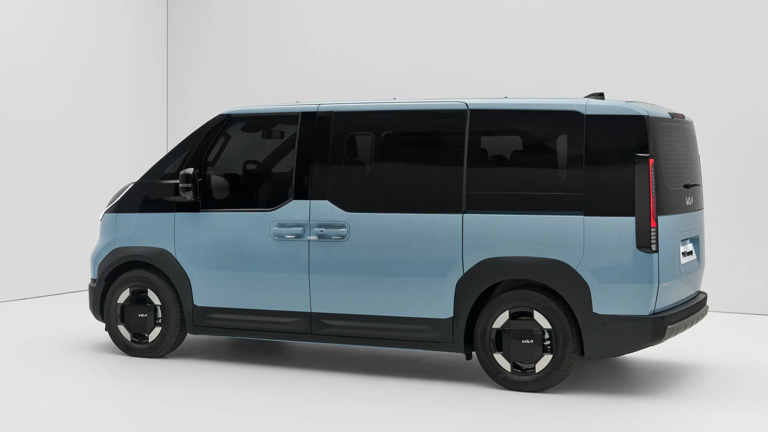 Kia PV5 Passenger