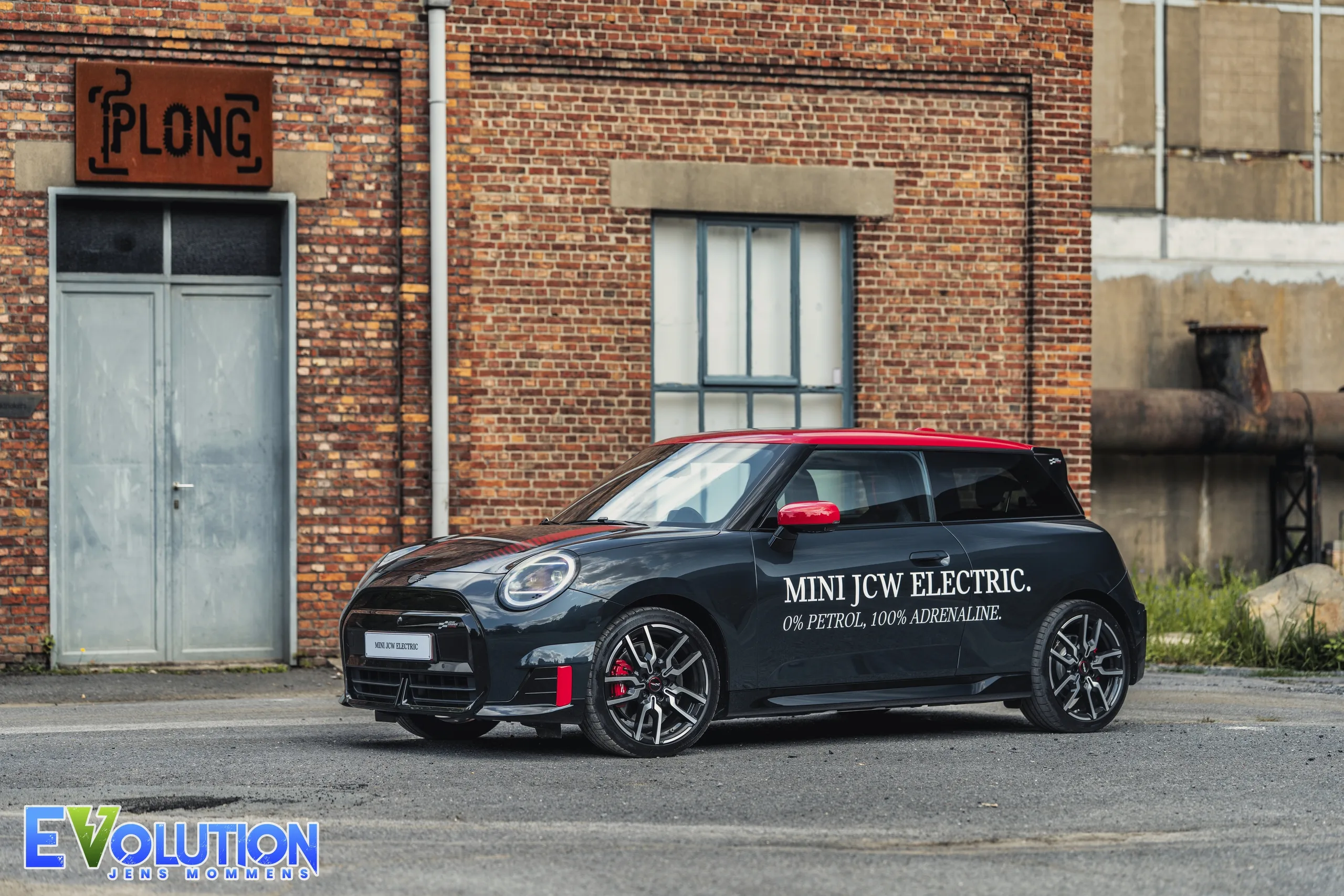 MINI John Cooper Works Electric