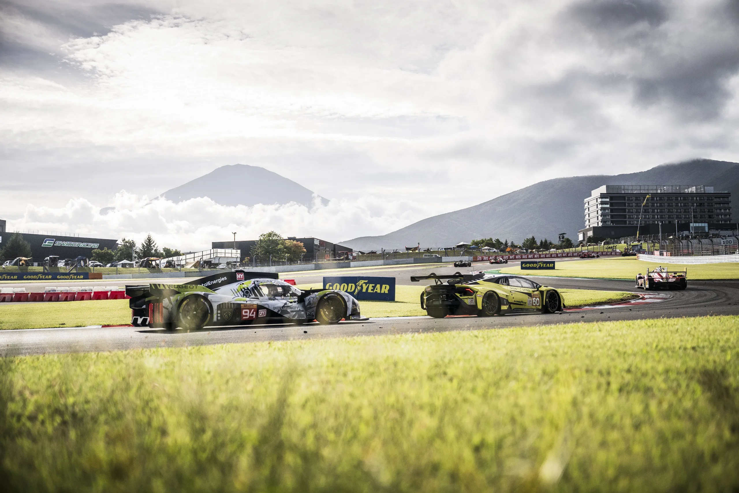 94 DUVAL Loïc (fra), DI RESTA Paul (gbr), VANDOORNE Stoffel (bel), Peugeot TotalEnergies, Peugeot 9x8 #94, Hypercar, 60 SCHIAVONI Claudio (ita), CRESSONI Matteo (ita), PERERA Franck (fra), Iron Lynx, Lamborghini Huracan GT3 Evo2 #60, LM GT3, action during the 2024 6 Hours of Fuji, 7th round of the 2024 FIA World Endurance Championship, from September 13 to 15, 2024 on the Fuji Speedway in Oyama, Shizuoka, Japan - Photo Charly Lopez / DPPI