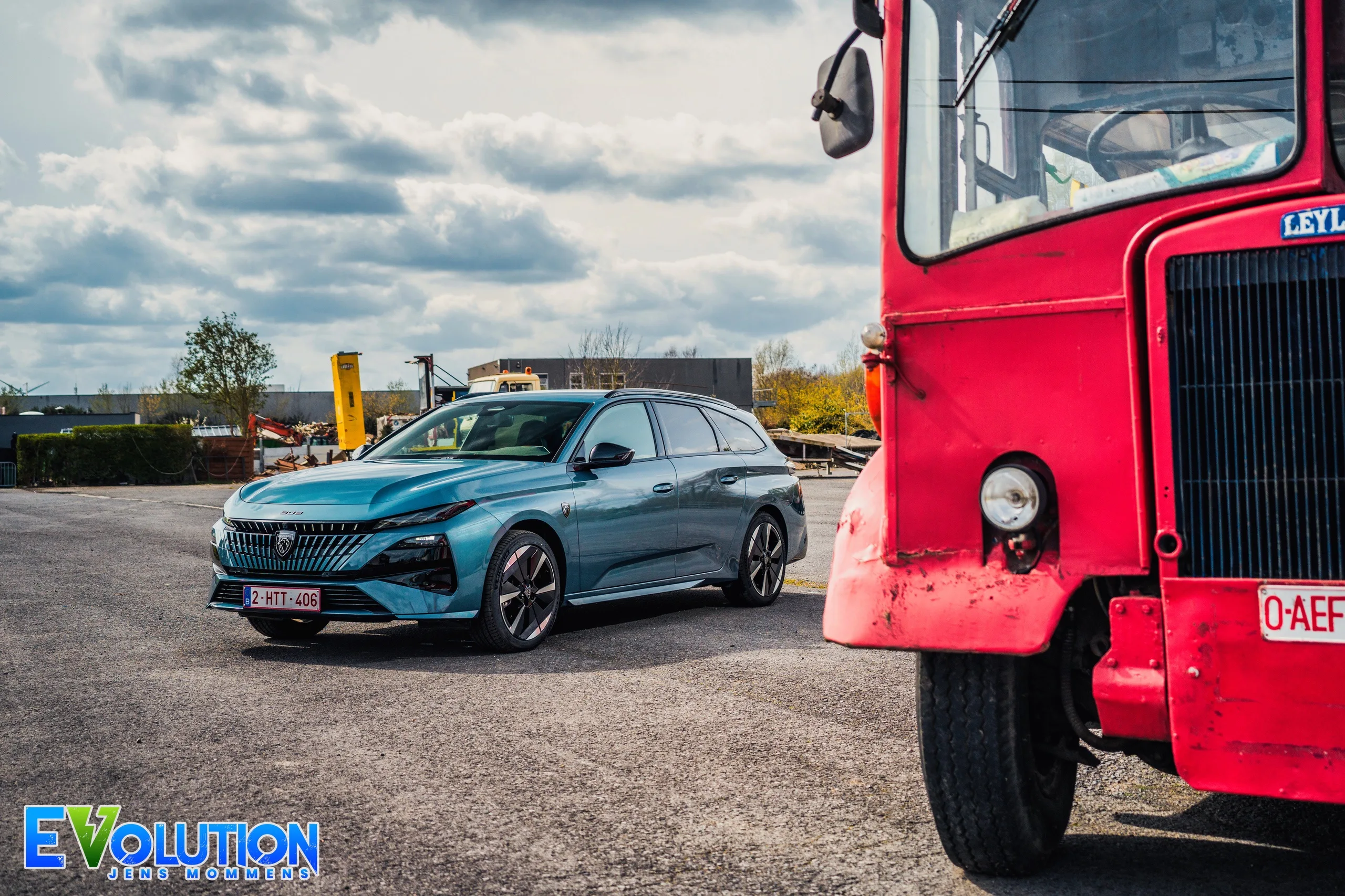 Elektrische Peugeot E-308 SW