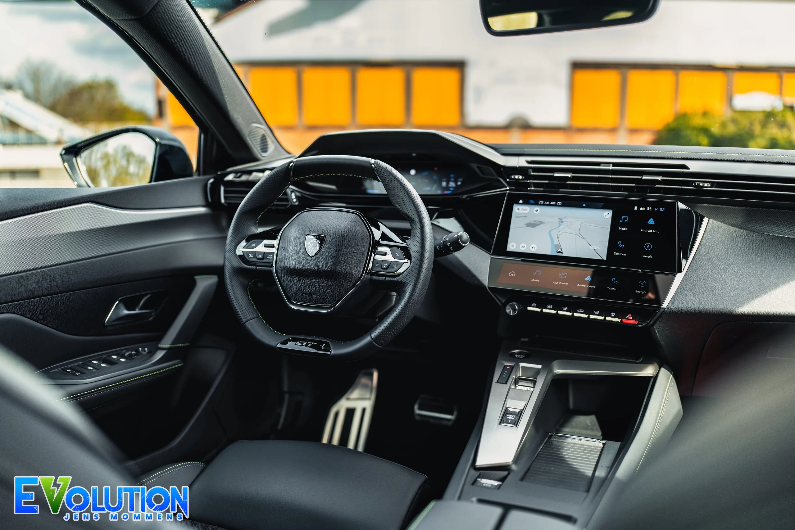 Elektrische Peugeot E-308 SW