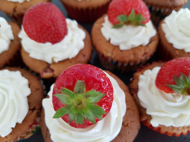 aardbeien cupcakes - ingezoomdII