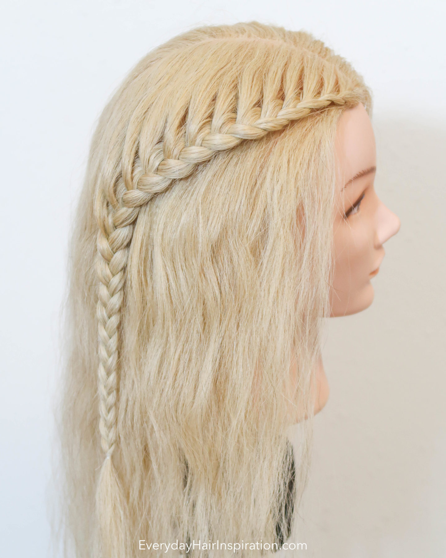 How To Lace Braid For Beginners - Everyday Hair inspiration