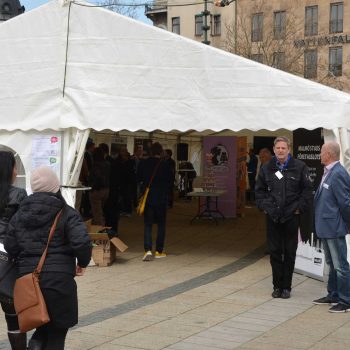 14. Nyföretagarcentrum: Tältuthyrning för publika arrangemang.