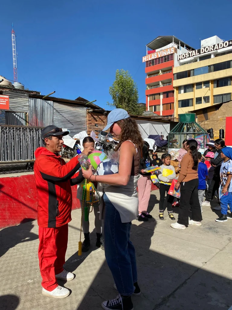 Instagram post from expandperu. This post is in position 3.