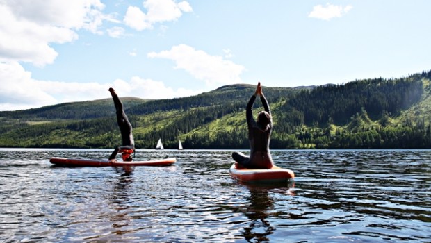 SUP Yoga i Sveriges härligaste miljö