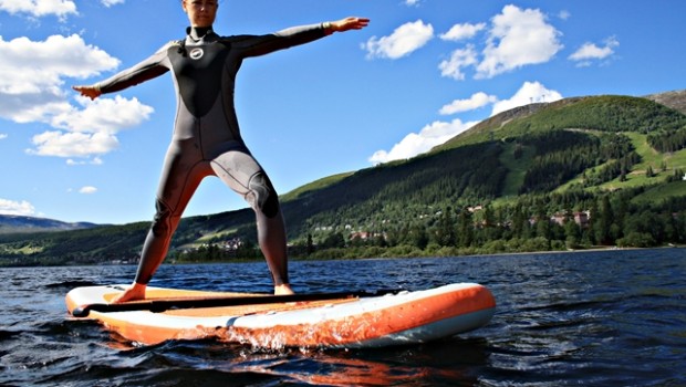 Yoga i Åre på Stand Up Paddleboard