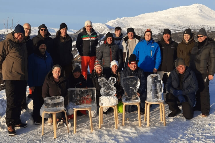 Teambuilda med kollegorna i Åre