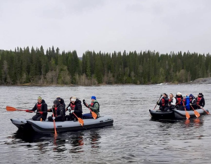 Tegeturen i gummibåt