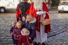 2022-11-26 Saint Nicolas dans les rues de Viemme