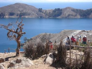 Local women on Isla del Sol