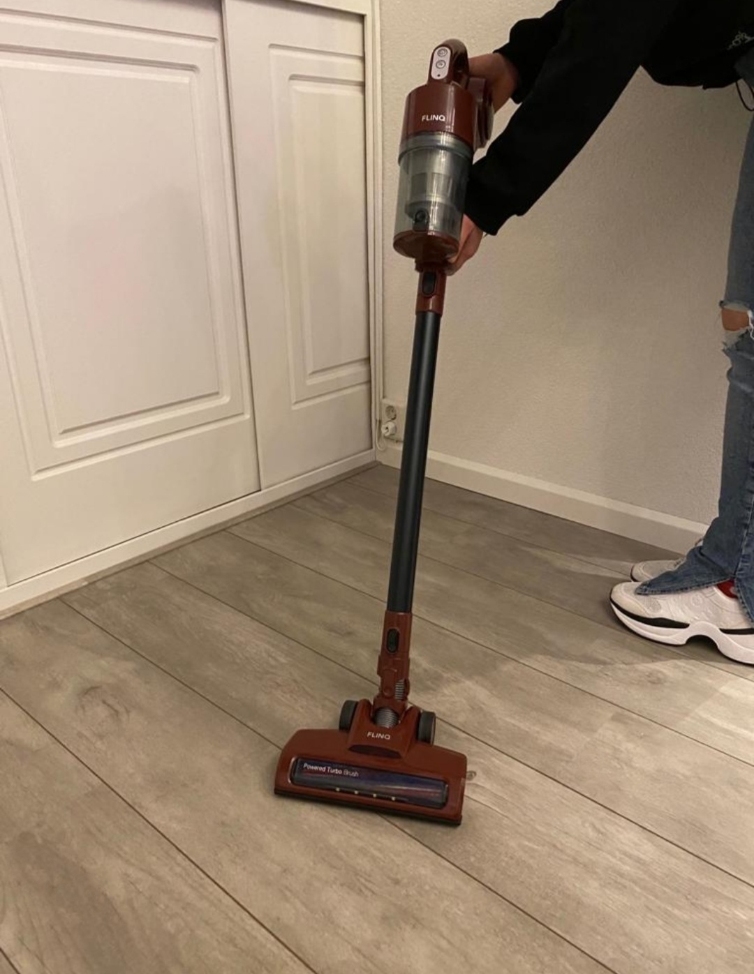 Een steel stofzuiger zonder snoer Faithly.nl