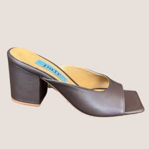 Square mule, sandaler med kraftig hæl i mørkebrun