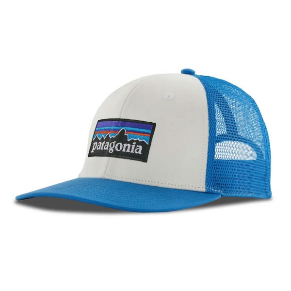 Patagonia P-6 Logo Trucker Hat (Blå (WHITE W/VESSEL BLUE) One size)