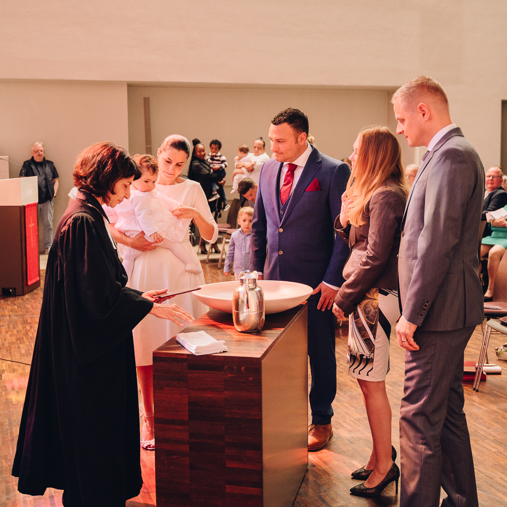 Familienfoto-230528104955