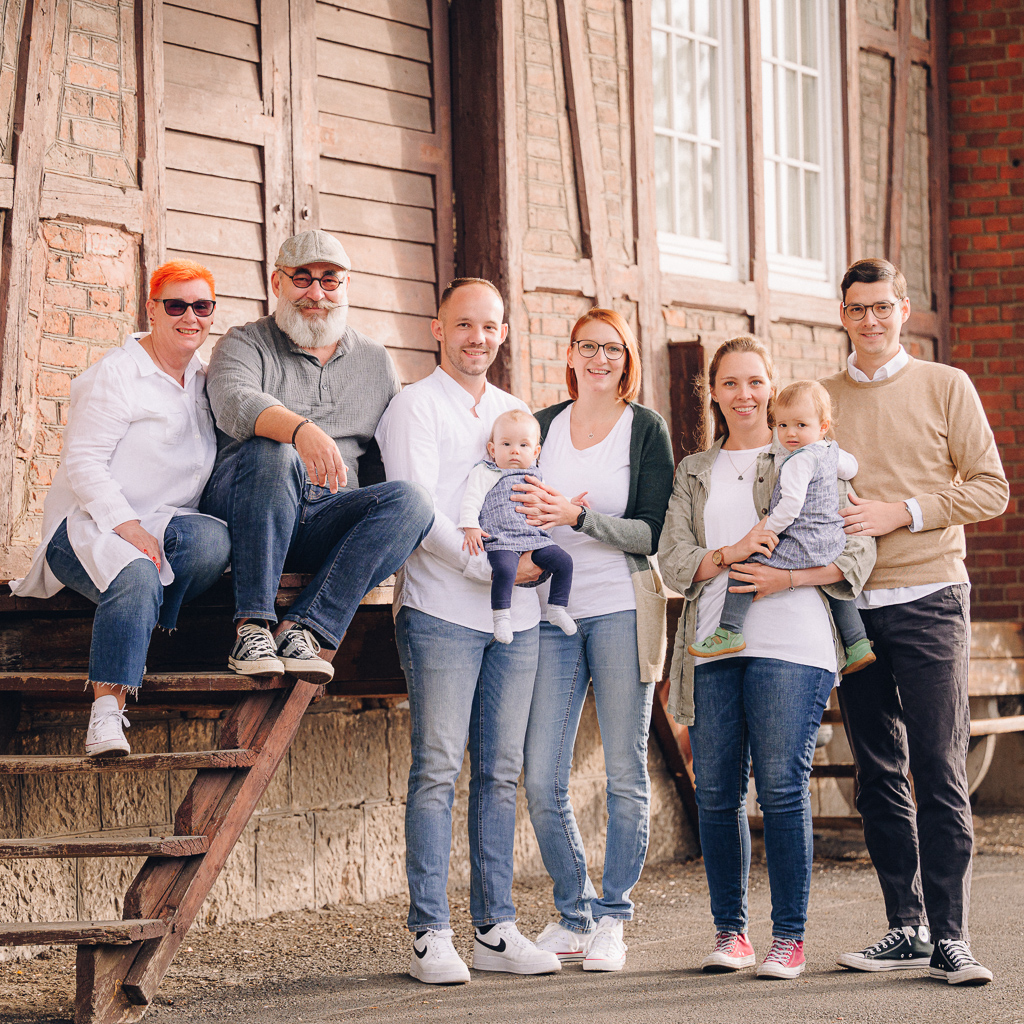 Grossfamilie-Fotos-1
