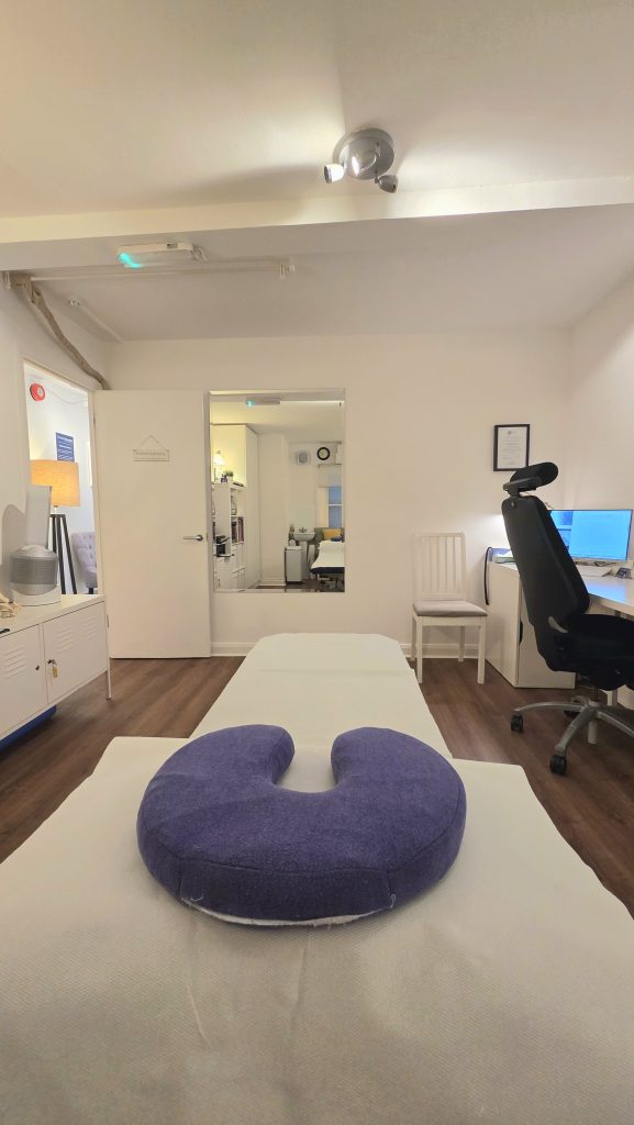 Treatment Room at Farringdon Osteopaths