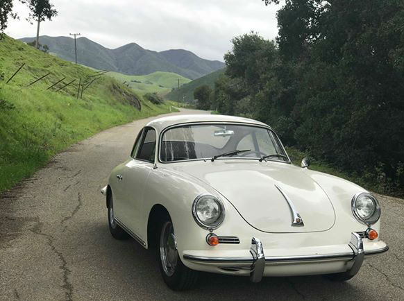 The Porsche 356 in the Californian forrest