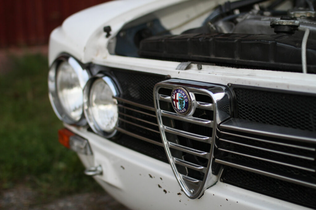 Alfa Romeo Badge Giulia 1300TI