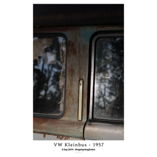 vw-kleinbus-1957-Turn-light-arm-closed-with-text