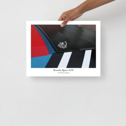 Renault-Alpine-A310-Hood-clip-with-text 40x40