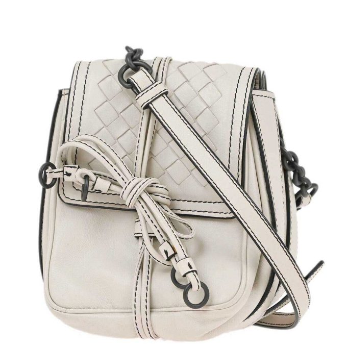 BOTTEGA VENETA Ivory Intrecciato Shoulder Bag BO5919528N XX90626 - Image 2