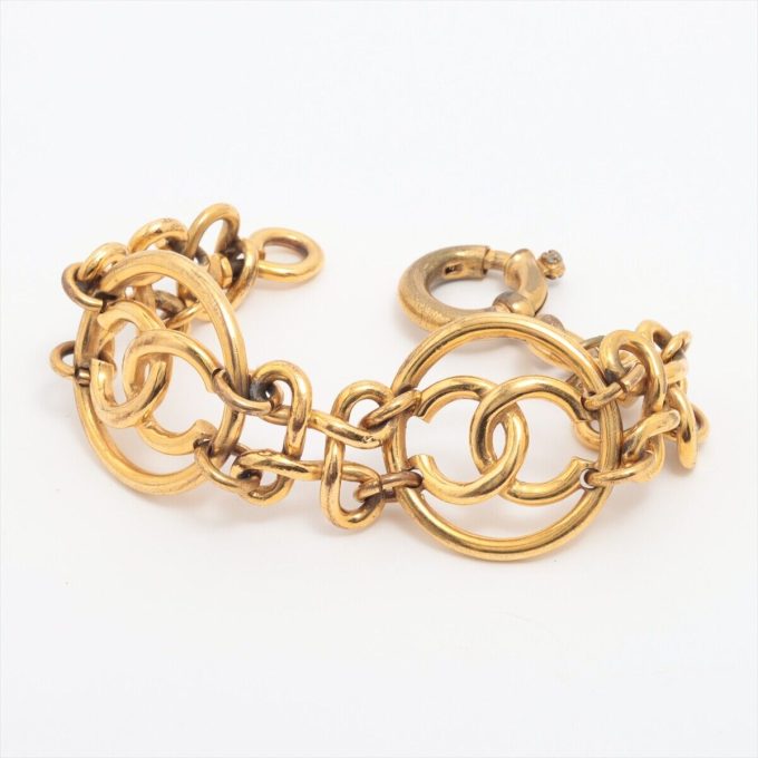 CHANEL Gold Coco Mark 93P Bracelet in Gold Plated