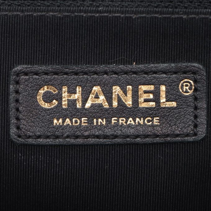 CHANEL Lambskin Chain Shoulder Bag Black Gold Metal Fittings - Image 10