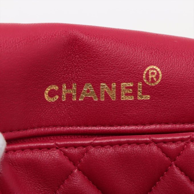 CHANEL Mini Matelasse Lambskin Flap Chain Bag, Red Gold Metal fittings - Image 9