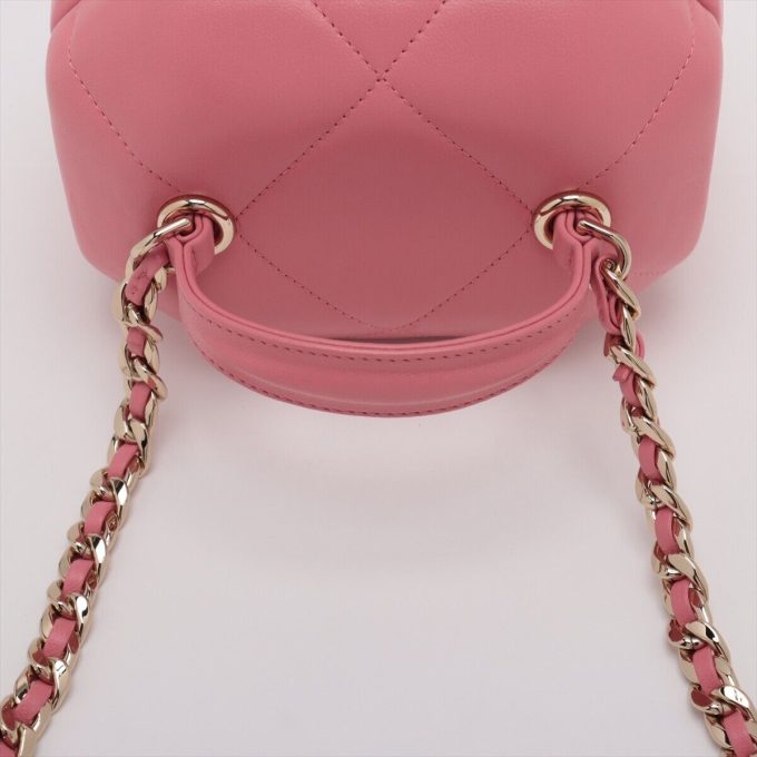 CHANEL Pink Lambskin Chain Shoulder Bag Gold Metal Fittings - Image 5