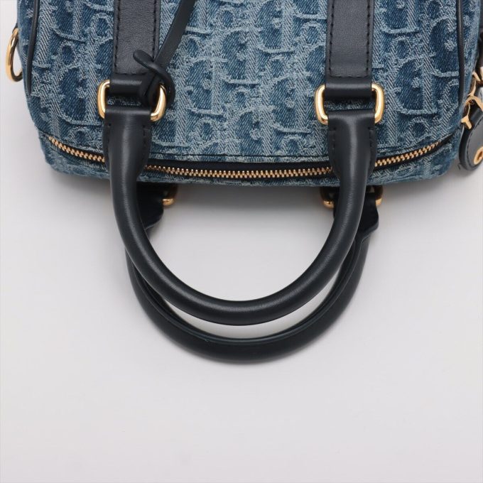 CHRISTIAN DIOR Oblique Groove 20 Denim Handbag, Blue - Image 5