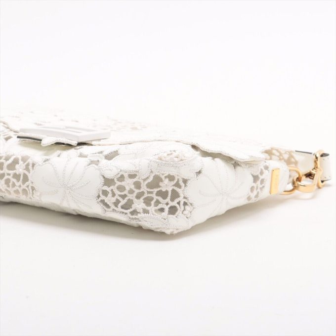 FENDI White Mamma Baguette Lace×Leather Shoulder Bag - Image 3