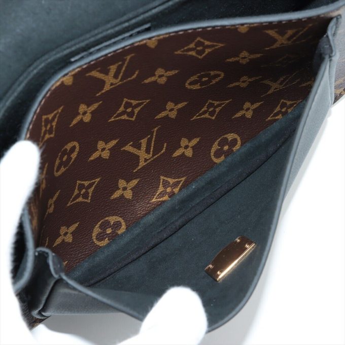 LOUIS VUITTON Monogram Vaugirard PM M44354 RFID Compact Wallet - Image 9