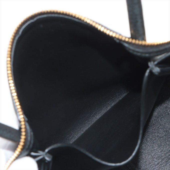 PRADA Black Leather Shoulder Bag - Image 9