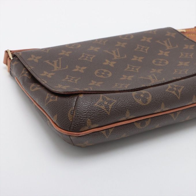 LOUIS VUITTON Monogram Musette Tango M51257 Crossbody Bag - Image 3