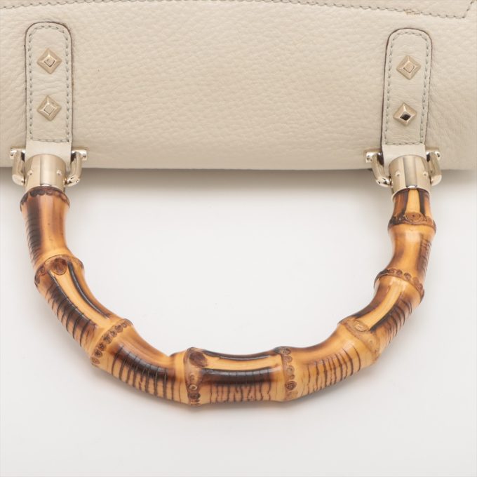 GUCCI Beige Bamboo Leather Handbag 137351 - Image 5