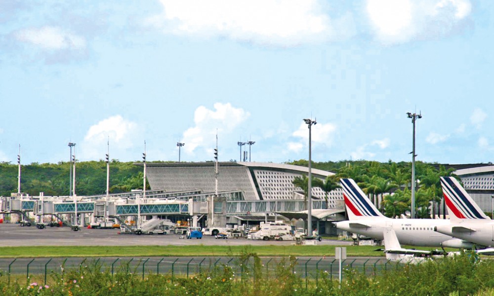 Guadeloupe Pôle Caraïbes Airport: Traffic increased by almost 10% last  January - Faxinfo