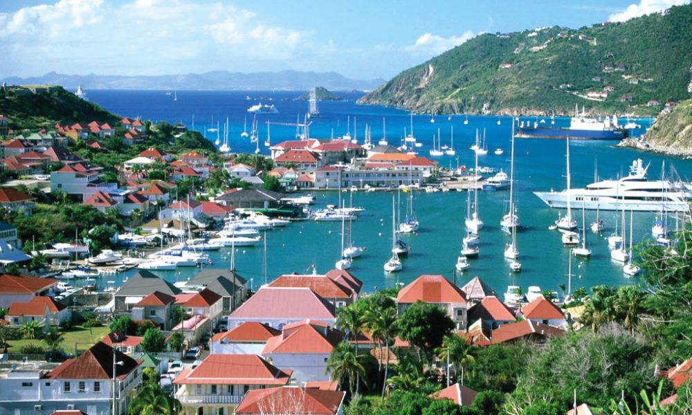 Saint-Barth a Martinik v top 20 karibských ostrovoch, kde je dobrý ...