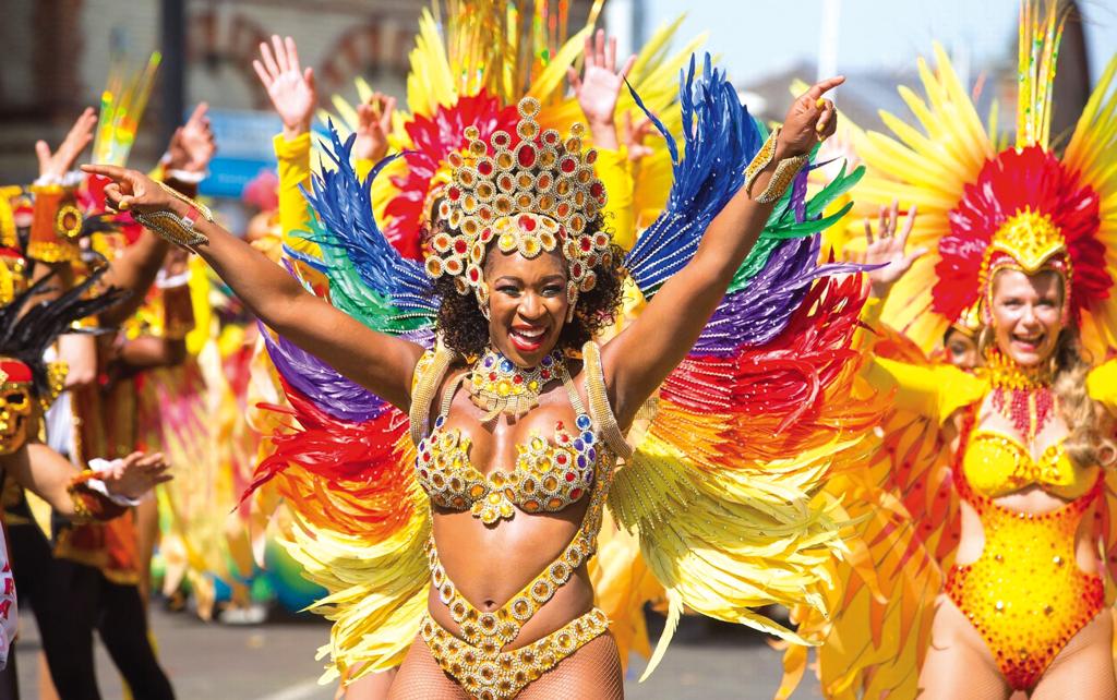 Culture / International: A look back at the Notting Hill festival in London  - Faxinfo