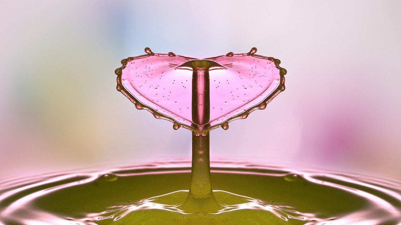 Rosa vattendroppe