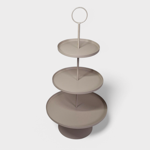 etagere voor high tea en bruiloft decoratie