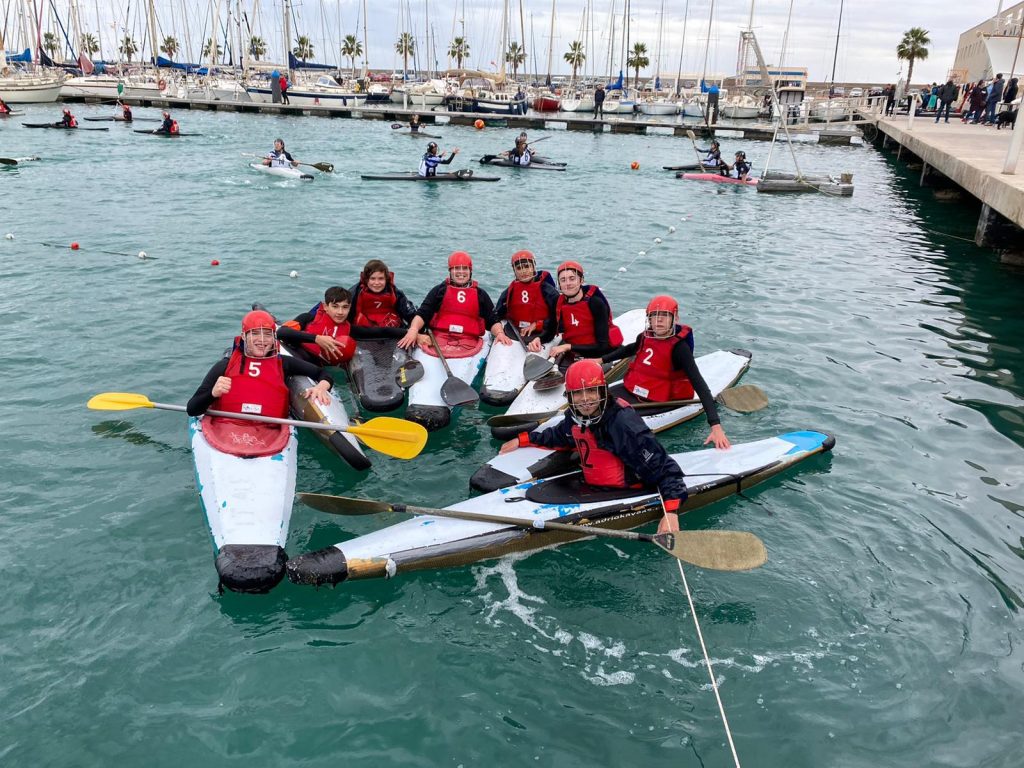 El Club Regatas Burriana gana todos los encuentros de la primera sede de la  Liga Autonómica de kayak polo en categoría sub-16 – Federació de Piragüisme  de la Comunitat Valenciana