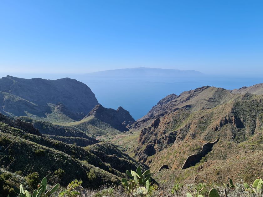 biltur Tenerife. Udsigt mod Gomera