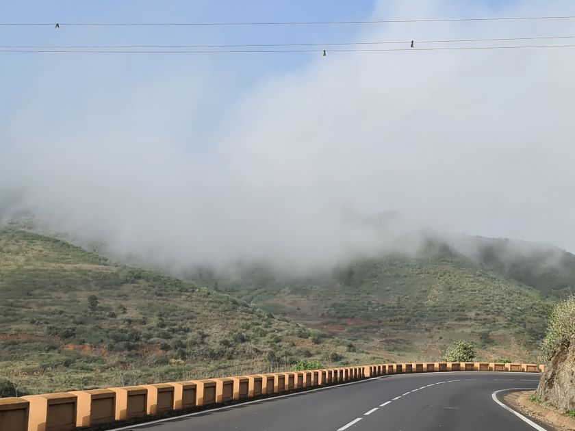 Vejret på Tenerife. Skyer i vest