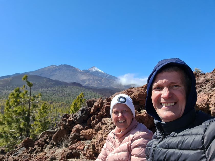 Udsigt fra Samara mod Teide. Vulkan krater. Vilde vulkaner